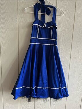 Hearts & Roses Blue Dress size 6